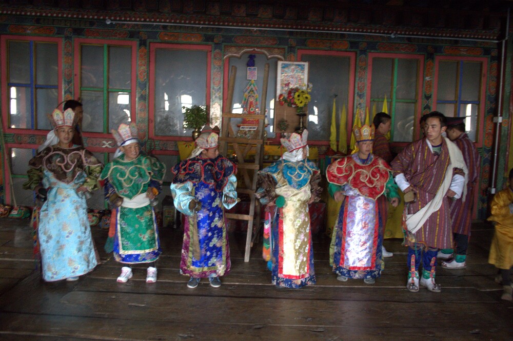 Little dancers line up inside the temple to prepare for their performances.